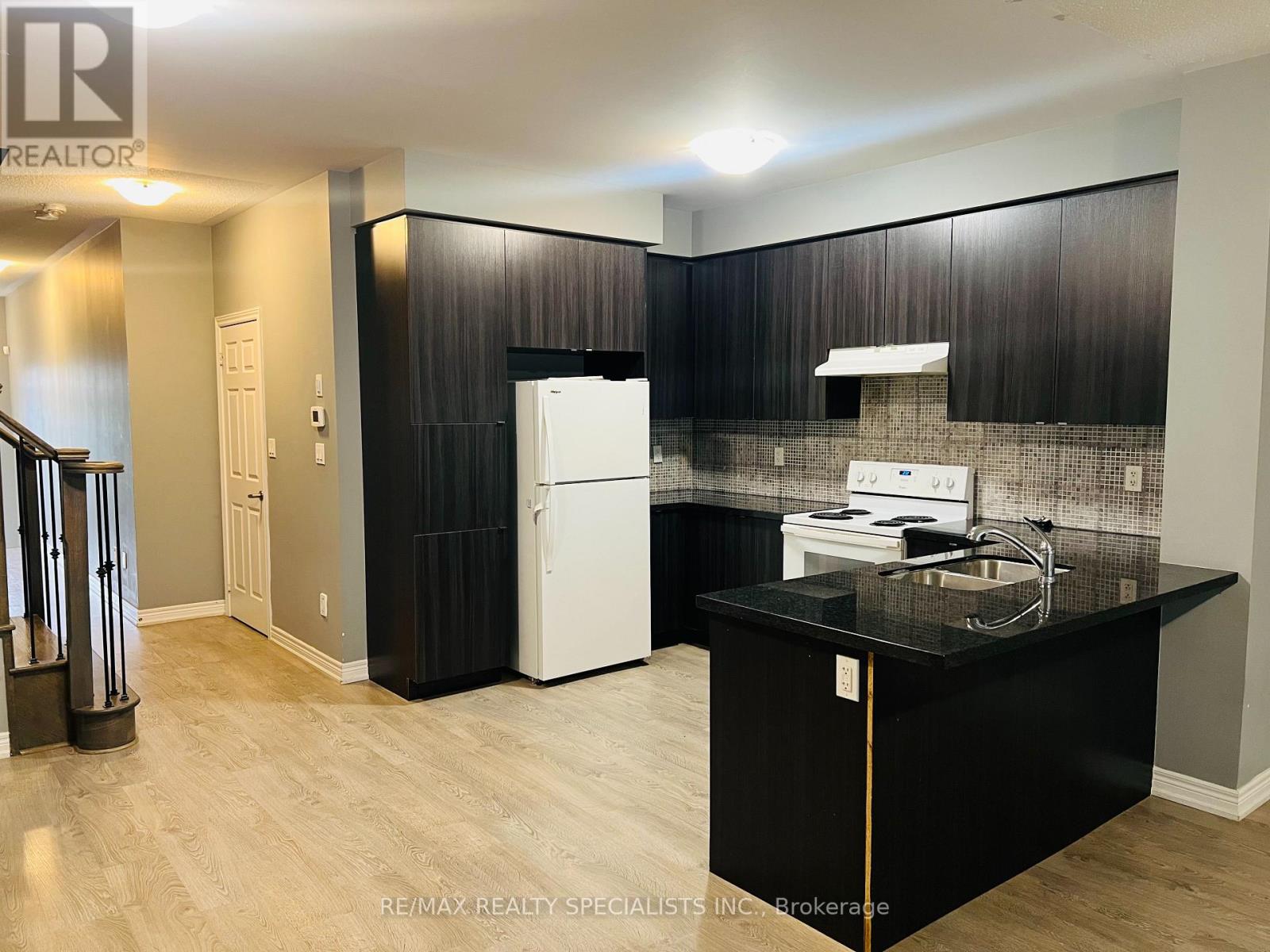 49 Doris Pawley Crescent, Caledon, Ontario  L7C 4E7 - Photo 8 - W13592928
