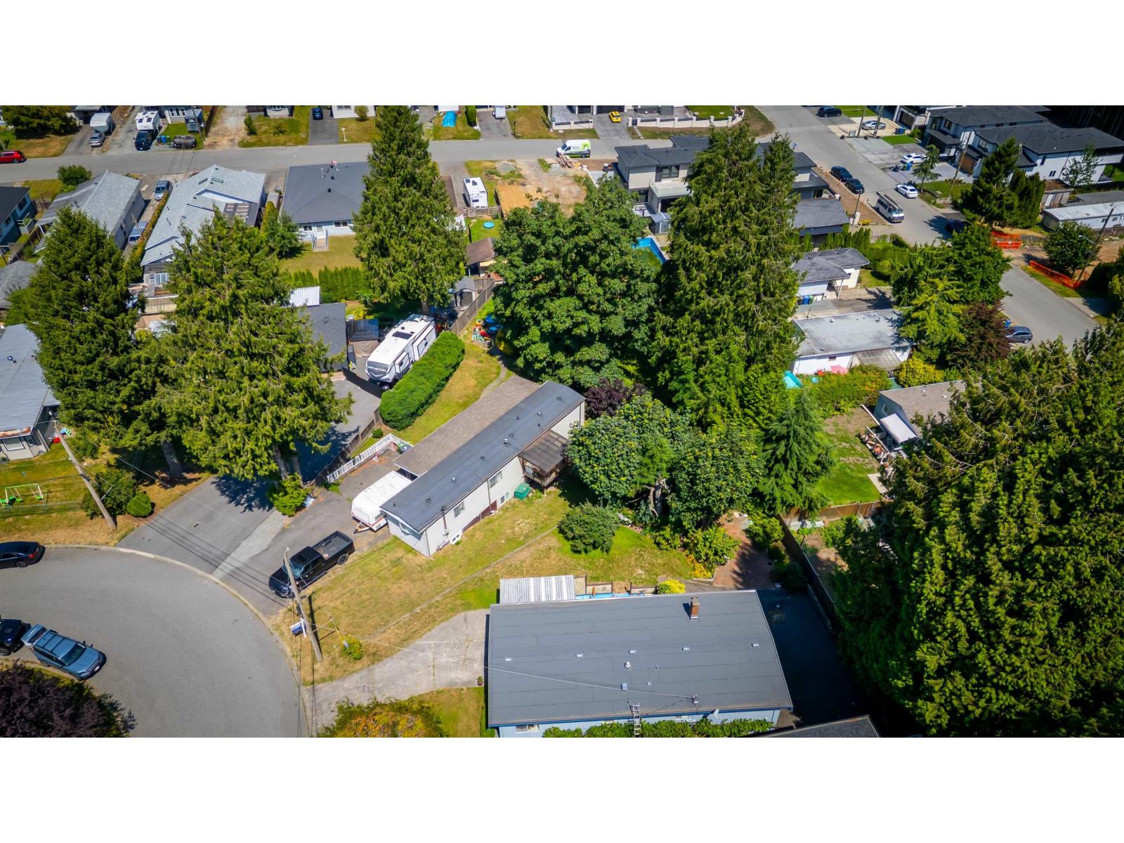 31536 Monarch Court, Abbotsford, British Columbia  V2T 6M5 - Photo 3 - R3147265