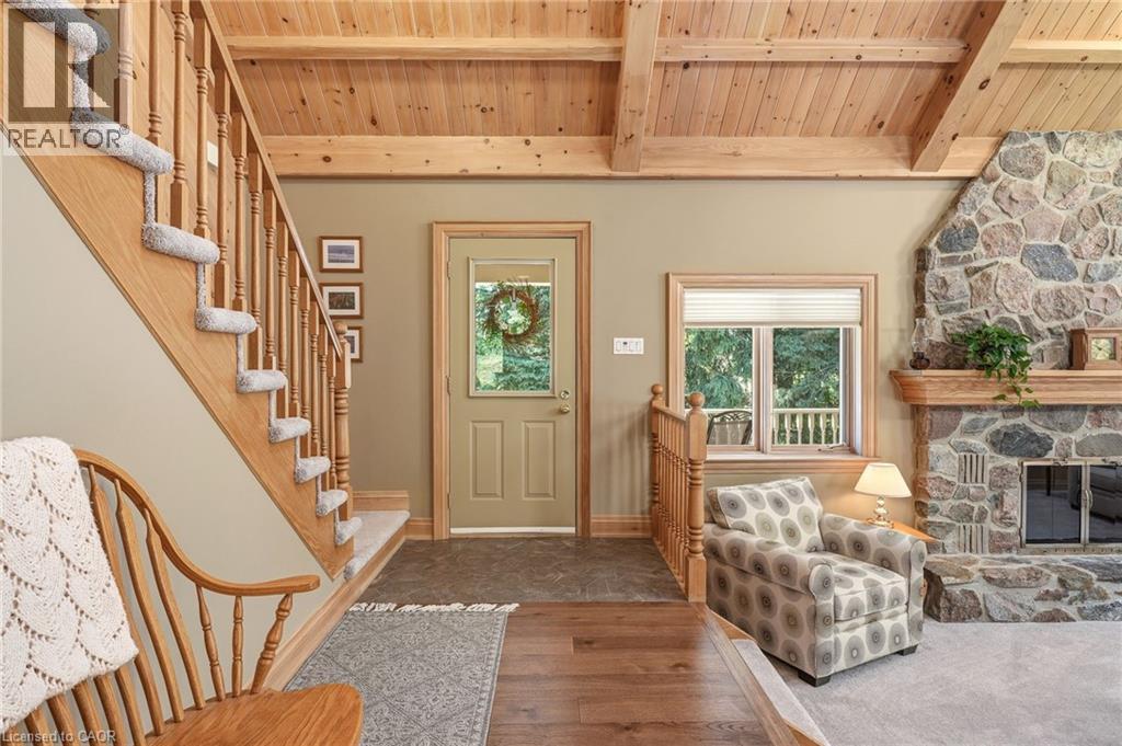 1811 Old Waterdown Road, Burlington, Ontario  L7P 0T2 - Photo 7 - 40835826