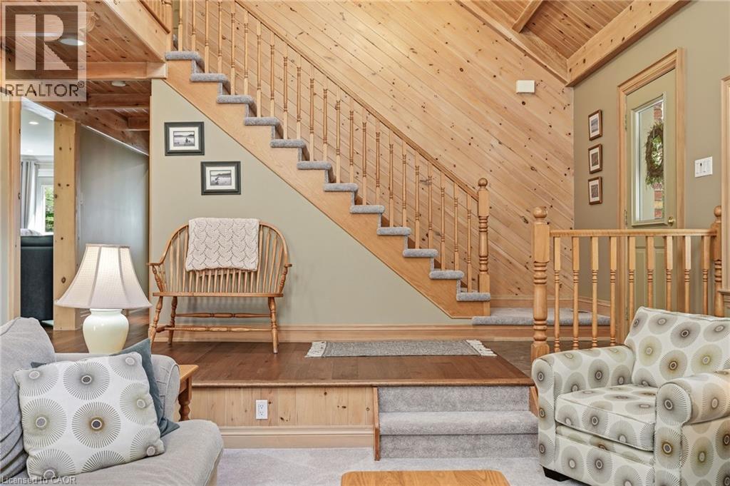 1811 Old Waterdown Road, Burlington, Ontario  L7P 0T2 - Photo 8 - 40835826