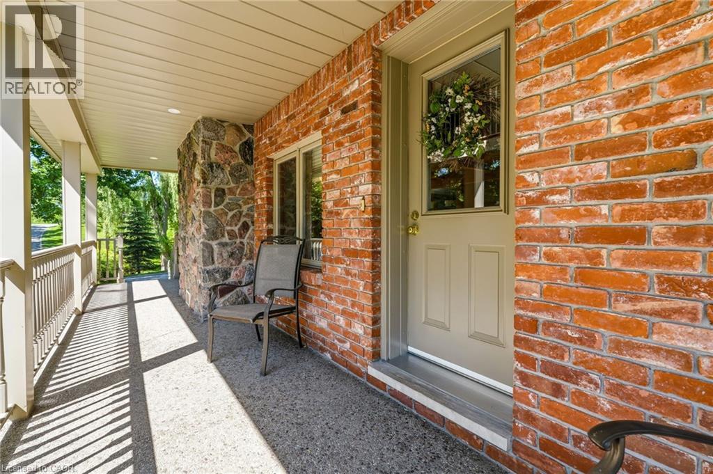 1811 Old Waterdown Road, Burlington, Ontario  L7P 0T2 - Photo 6 - 40835826