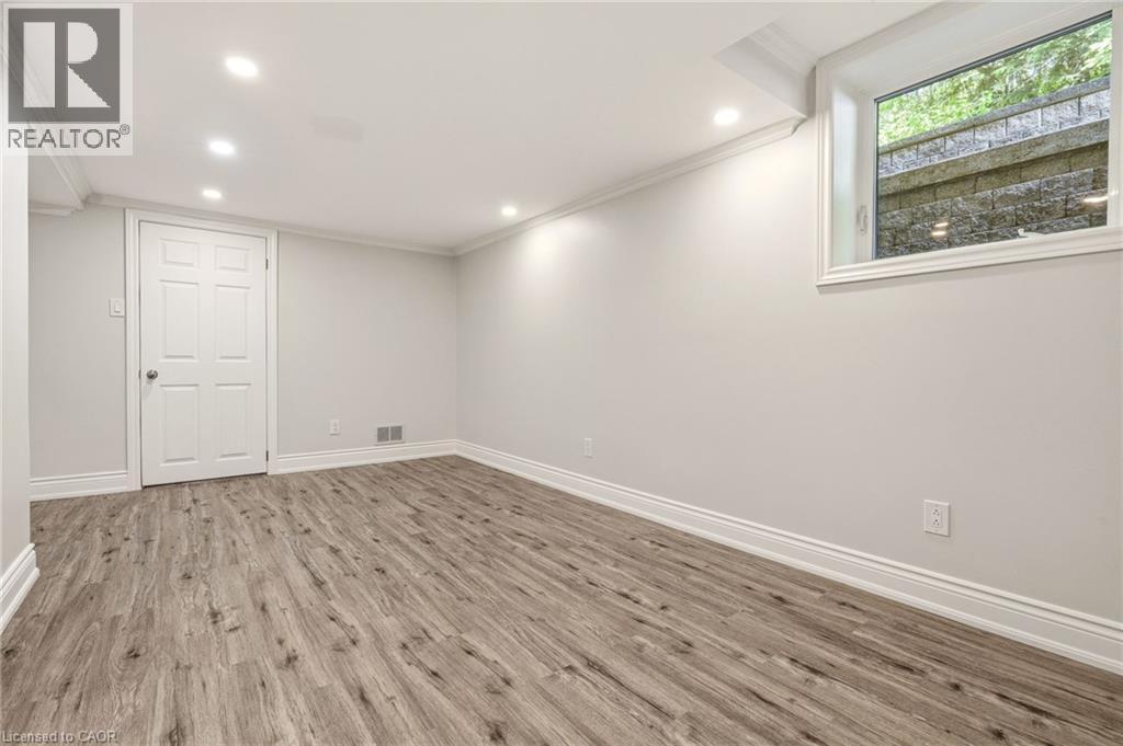 1811 Old Waterdown Road, Burlington, Ontario  L7P 0T2 - Photo 38 - 40835826