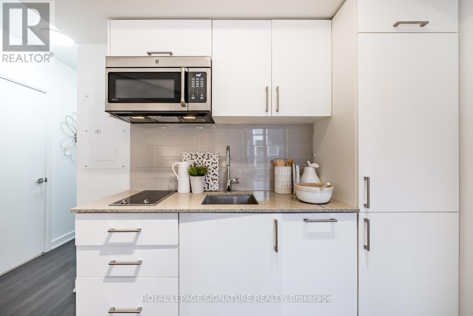 616e - 576 Front Street W, Toronto, Ontario  M5V 1C1 - Photo 6 - C13593192