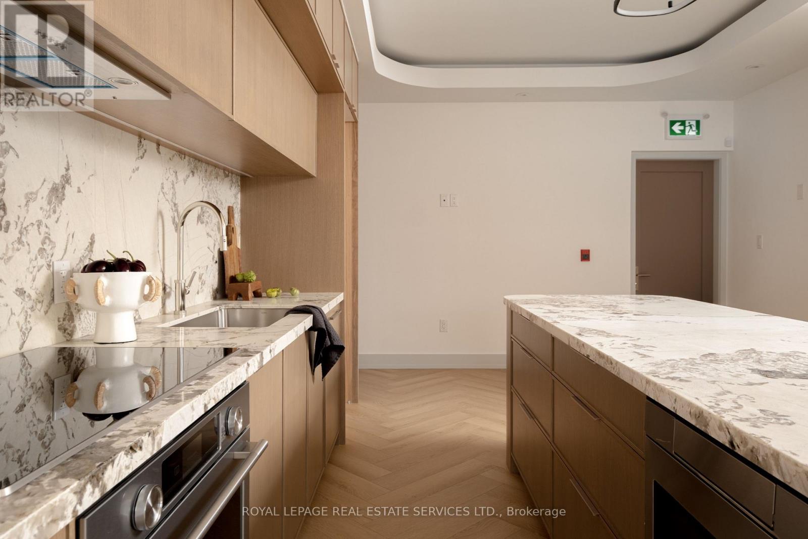 Fourth Level - 32 Rowanwood Avenue, Toronto, Ontario  M4W 1Y7 - Photo 10 - C13593310
