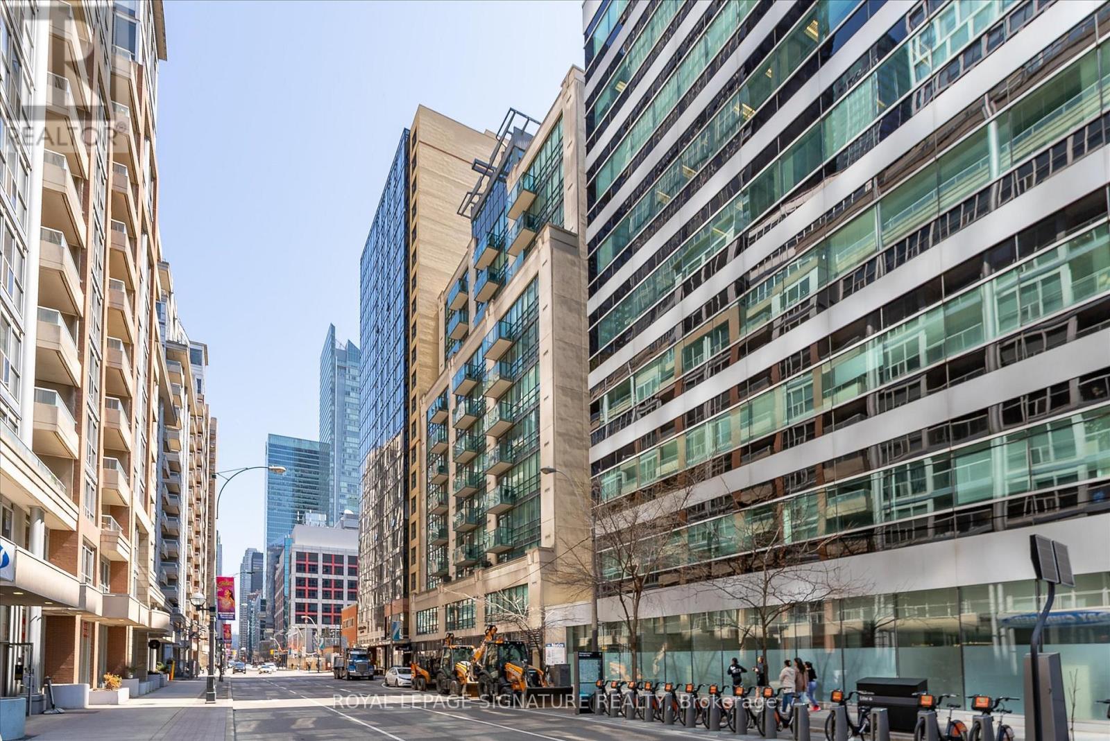 301 - 263 Wellington Street W, Toronto, Ontario  M5V 1E1 - Photo 28 - C13593316