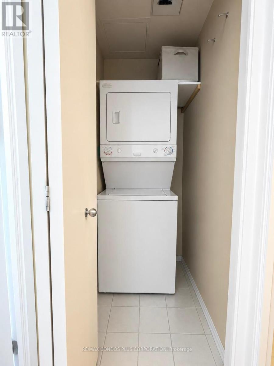 2608 - 35 Mariner Terrace, Toronto, Ontario  M5V 3V9 - Photo 11 - C13593416