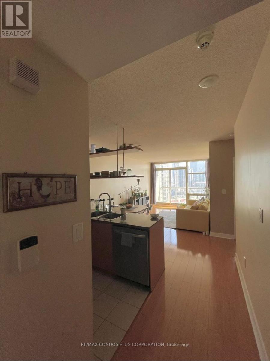 2608 - 35 Mariner Terrace, Toronto, Ontario  M5V 3V9 - Photo 4 - C13593416