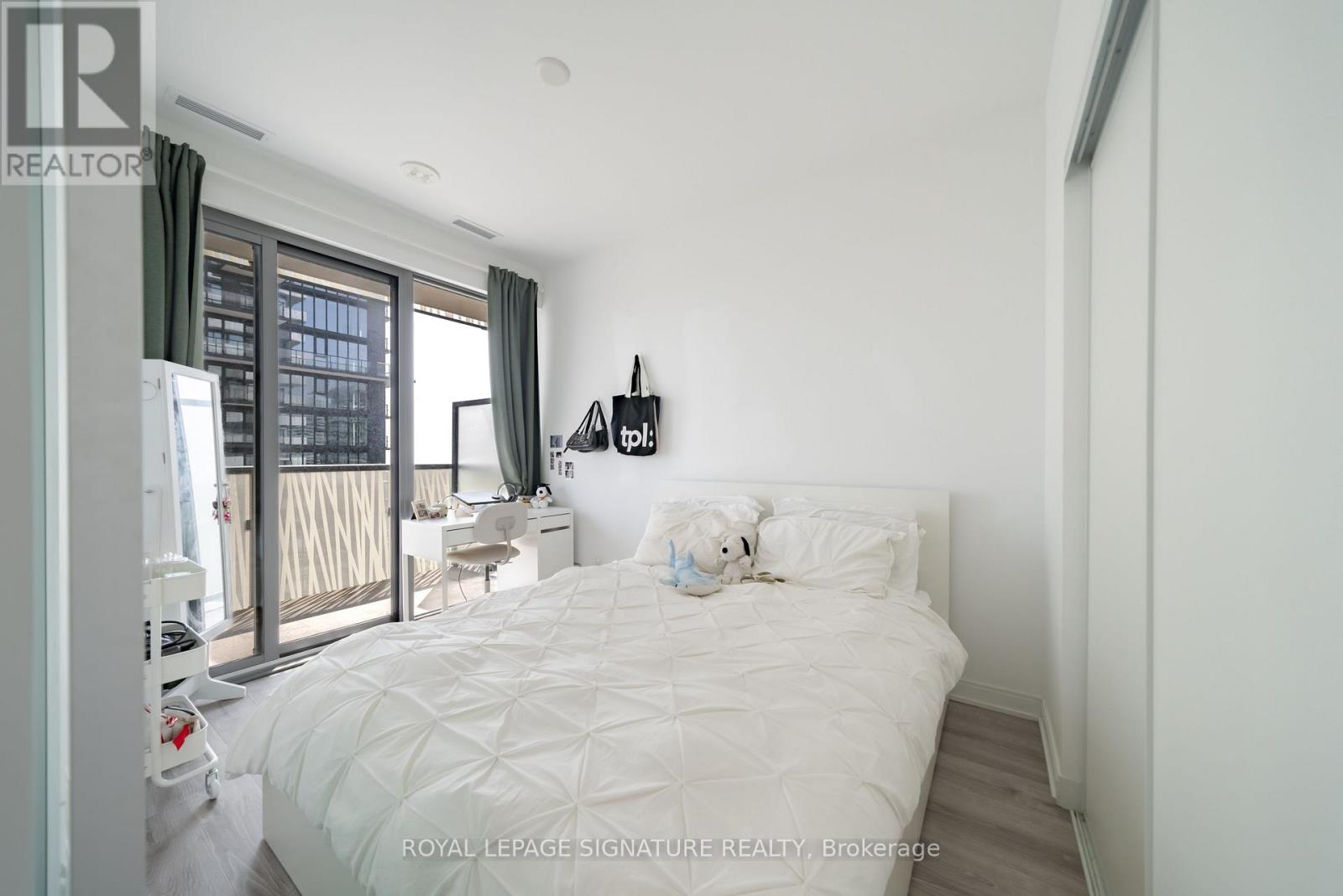 4113 - 50 Charles Street E, Toronto, Ontario  M4Y 0C3 - Photo 7 - C13593446