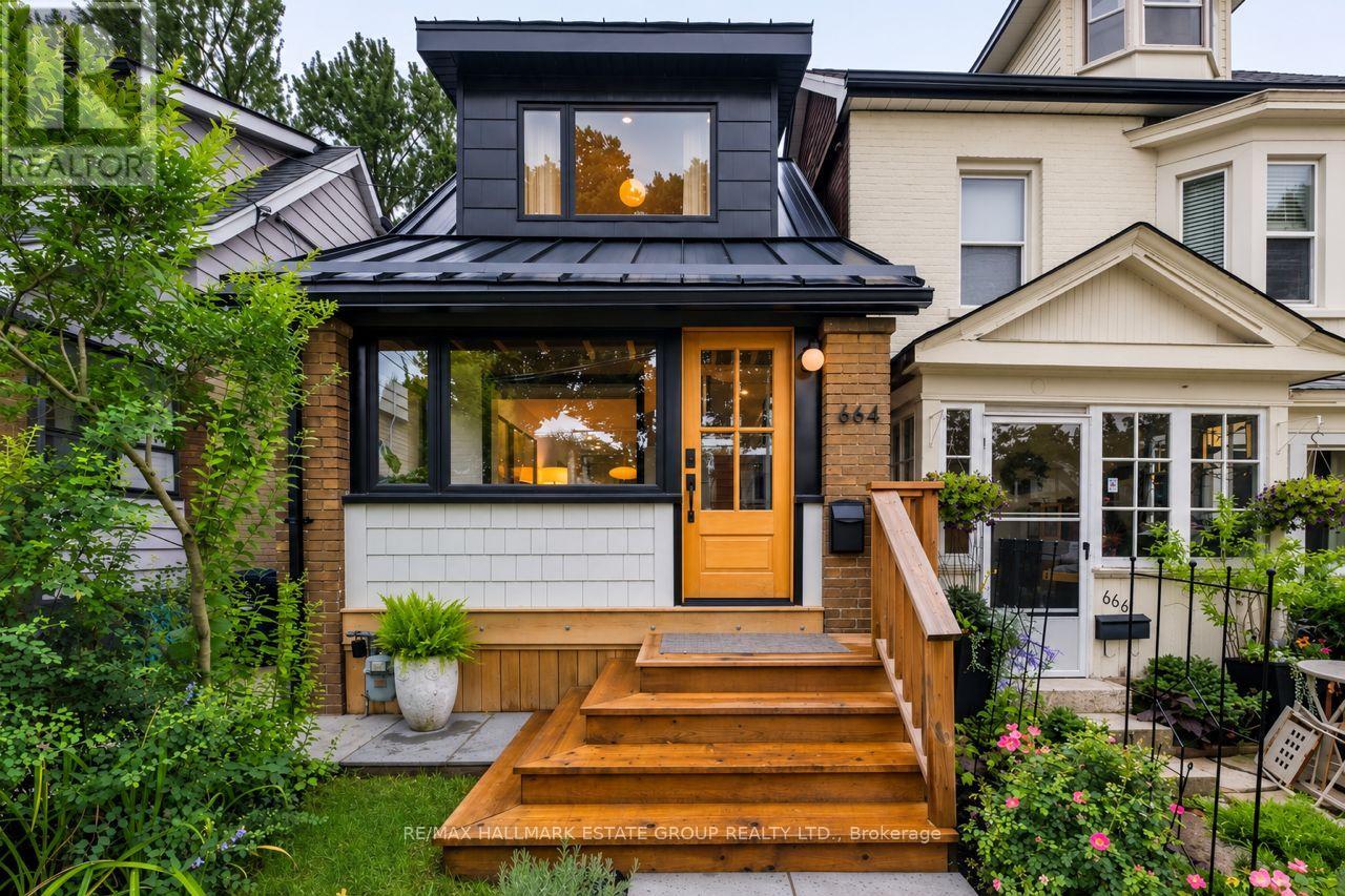 664 RHODES AVENUE, Toronto (Greenwood-Coxwell)