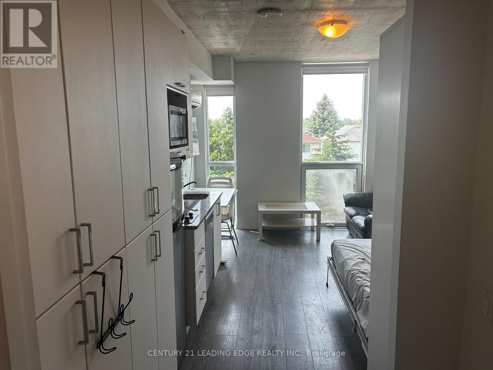 210 - 1900 Simcoe Street, Oshawa, Ontario  L1G 4Y3 - Photo 2 - E13593130