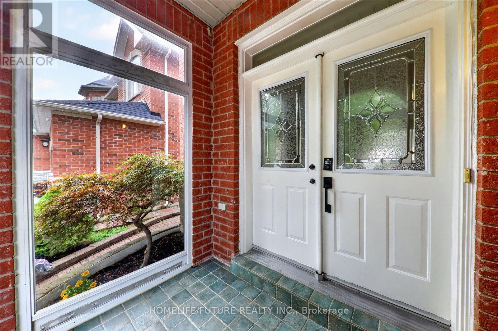 10 Stepping Stone Trail, Toronto, Ontario  M1X 2B4 - Photo 4 - E13593250