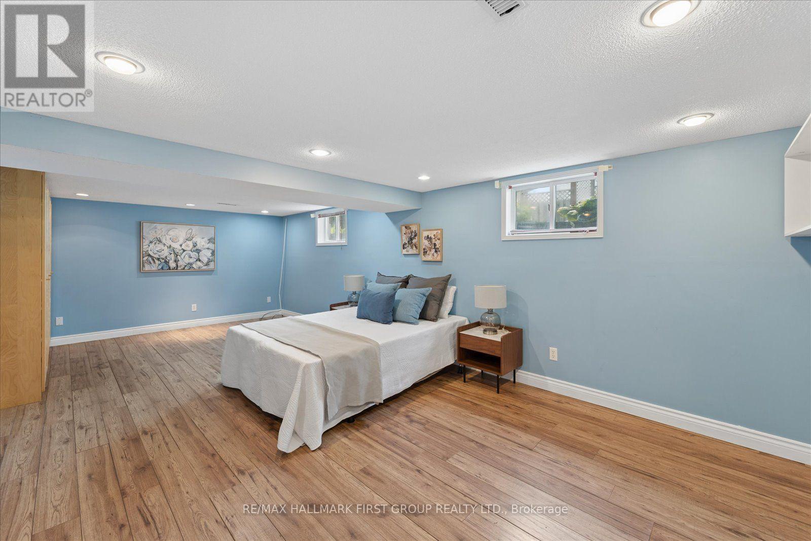 970 Timmins Gardens, Pickering, Ontario  L1W 2L2 - Photo 23 - E13593290