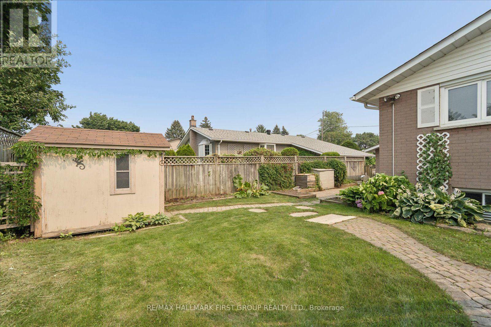 970 Timmins Gardens, Pickering, Ontario  L1W 2L2 - Photo 28 - E13593290