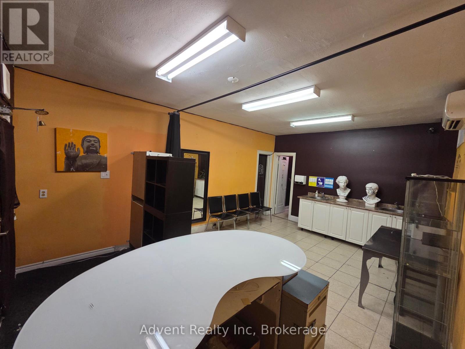 B - 2424 Kingston Road N, Toronto, Ontario  M1N 1V3 - Photo 3 - E13593346