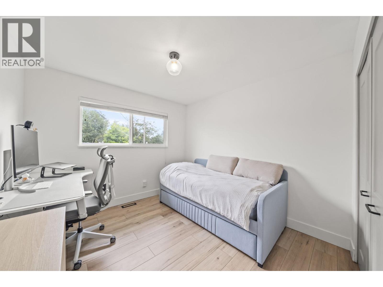 7658 Cumberland Street, Burnaby, British Columbia  V3N 3X8 - Photo 16 - R3146093