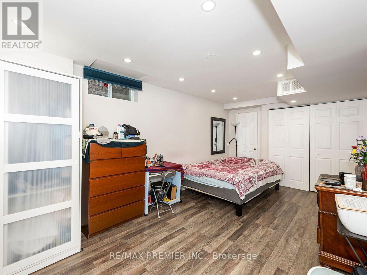 32 Stonebriar Drive, Vaughan, Ontario  L6A 2N2 - Photo 33 - N13593234