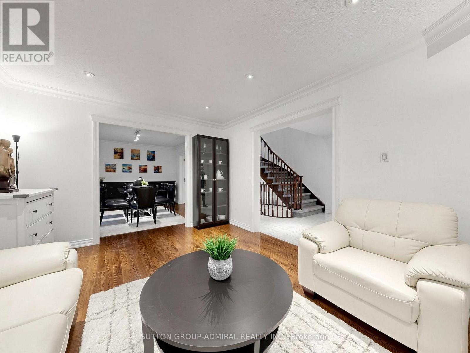 7 Cummings Court, Markham, Ontario  L3T 6S4 - Photo 4 - N13593302