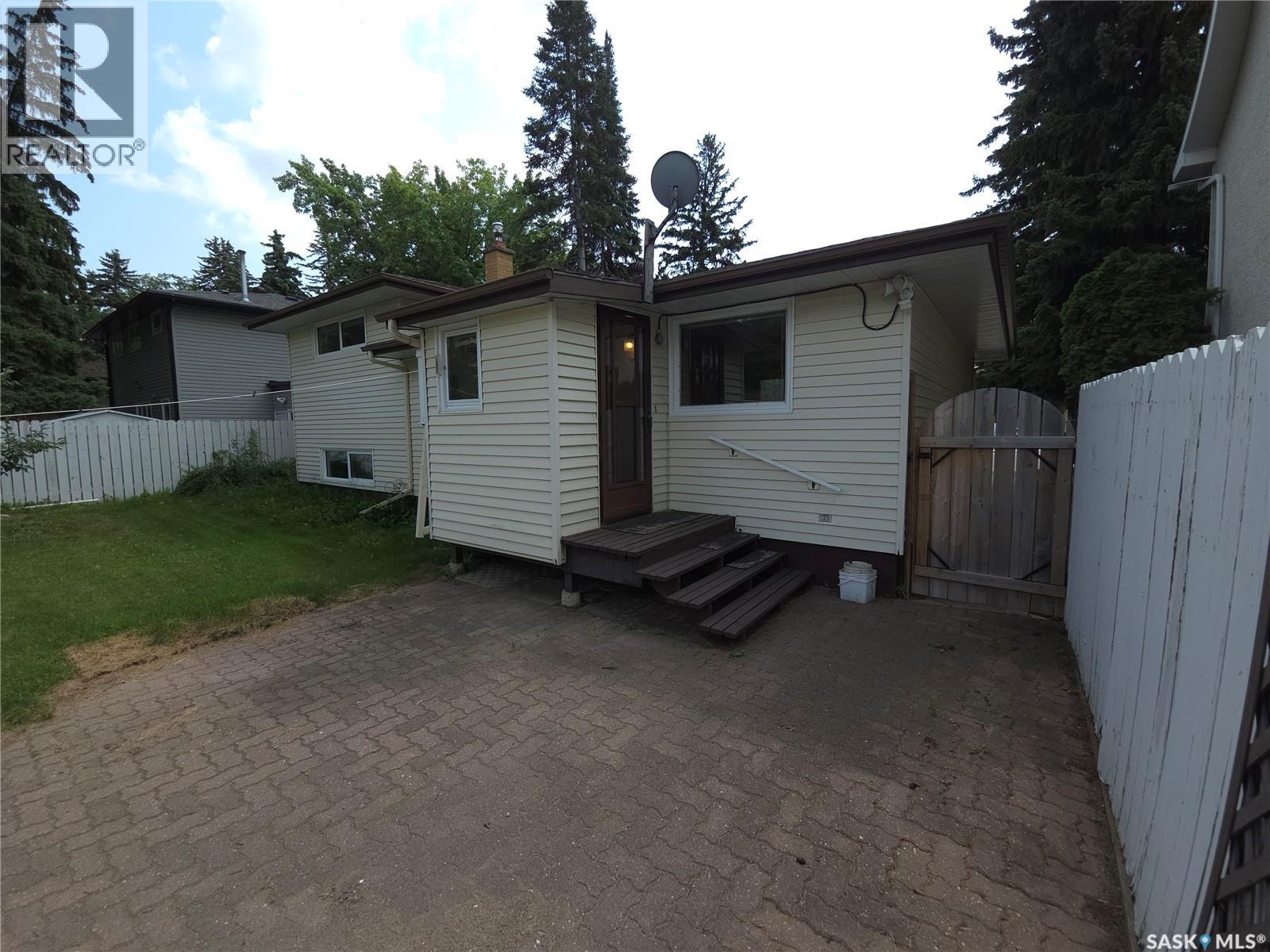 2509 Taylor Street, Saskatoon, Saskatchewan  S7H 1W9 - Photo 10 - SK043357
