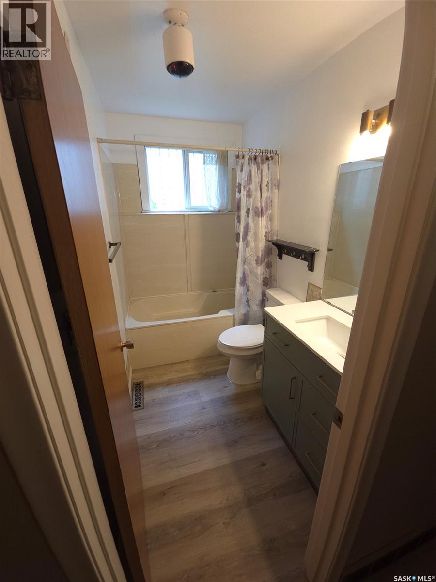 2509 Taylor Street, Saskatoon, Saskatchewan  S7H 1W9 - Photo 17 - SK043357