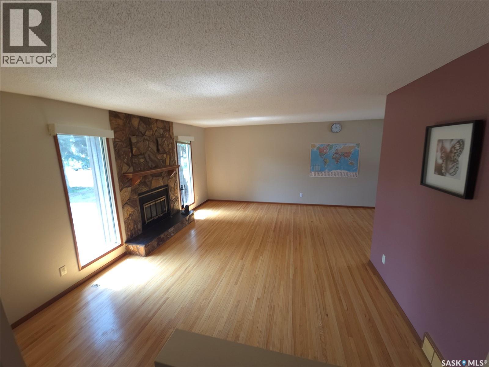 2509 Taylor Street, Saskatoon, Saskatchewan  S7H 1W9 - Photo 3 - SK043357