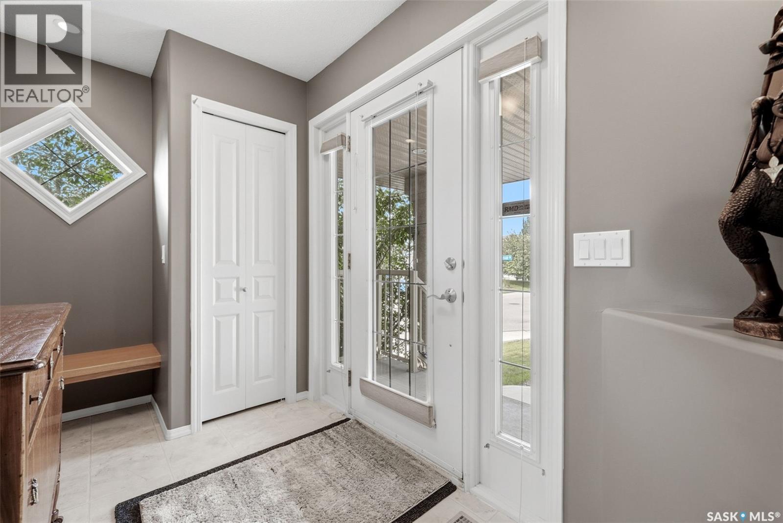 3940 Nottingham Crescent, Regina, Saskatchewan  S4V 3A5 - Photo 3 - SK043273