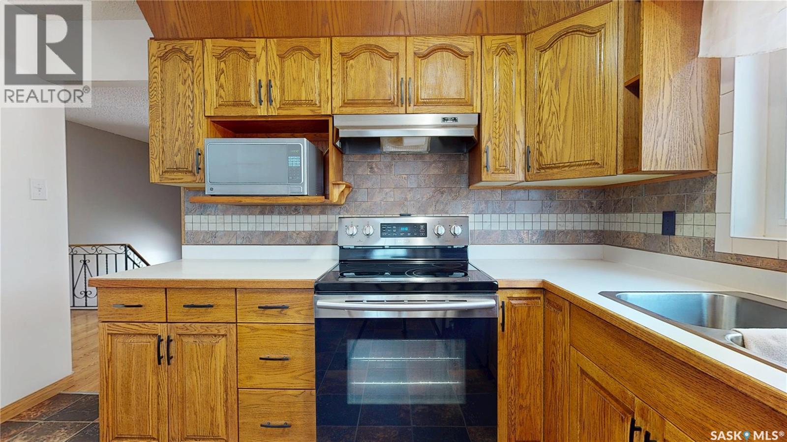 118 Salemka Crescent, Regina, Saskatchewan  S4R 7S1 - Photo 12 - SK043209
