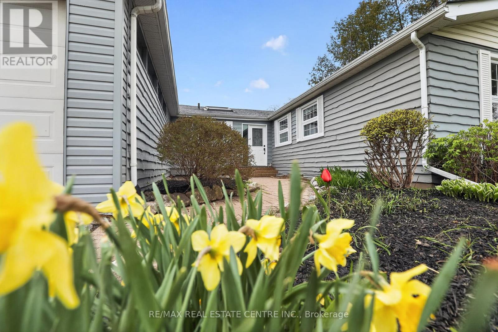 19290 Hurontario Street, Caledon, Ontario  L7K 1W6 - Photo 5 - W13593210