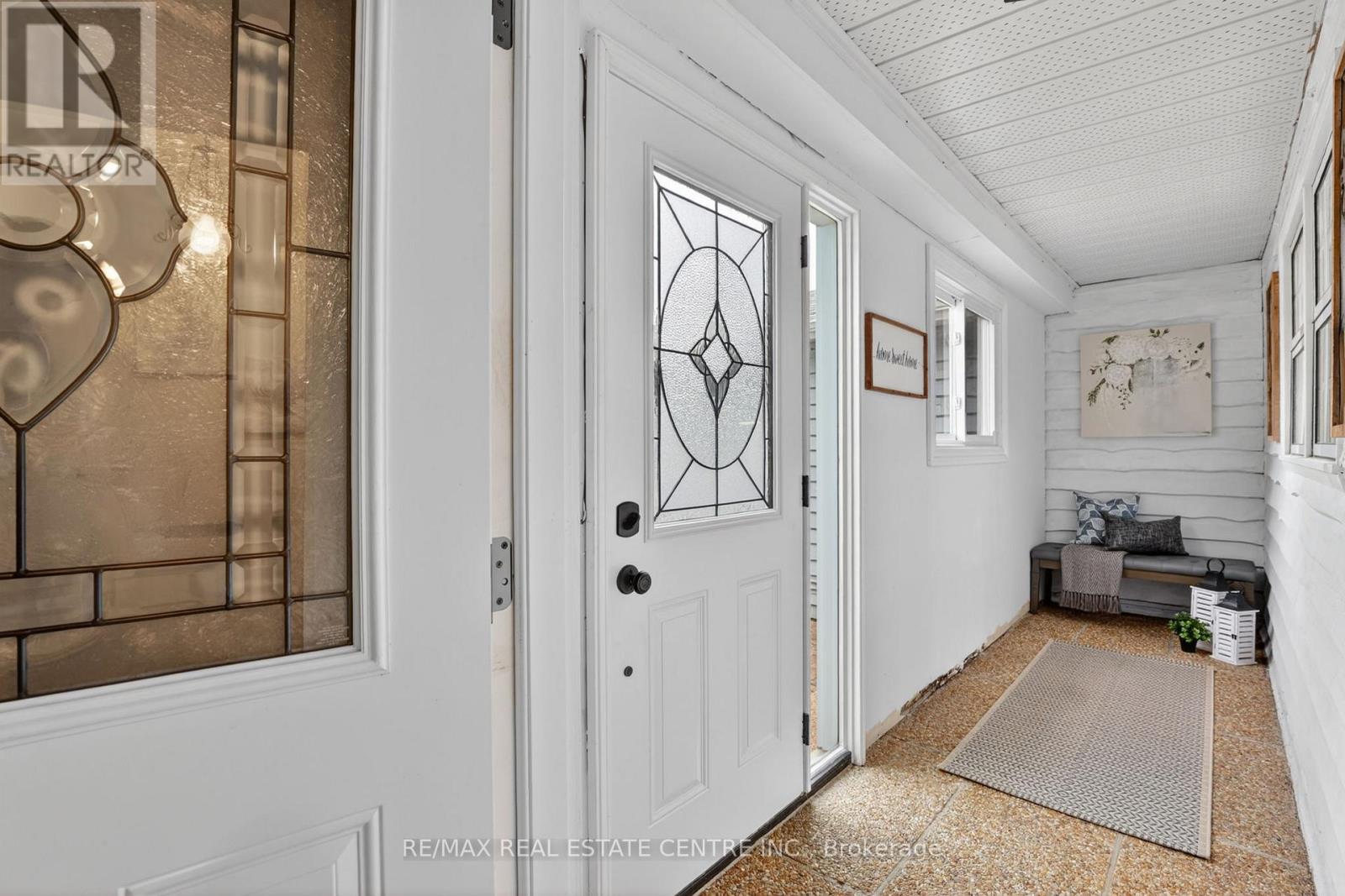 19290 Hurontario Street, Caledon, Ontario  L7K 1W6 - Photo 6 - W13593210