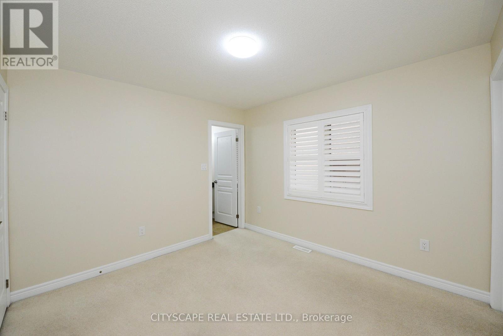 32 Fallmeadow Circle, Brampton, Ontario  L6Y 0Y8 - Photo 14 - W13593288