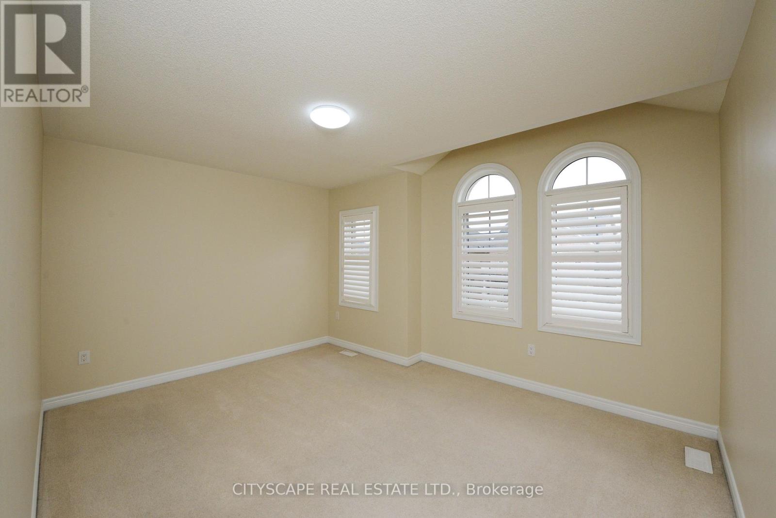 32 Fallmeadow Circle, Brampton, Ontario  L6Y 0Y8 - Photo 16 - W13593288