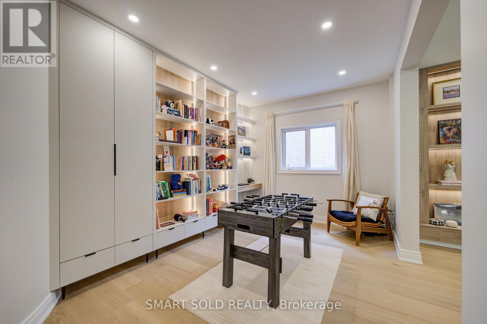 93 Watts Meadow, Aurora, Ontario  L4G 7L8 - Photo 14 - N13591402