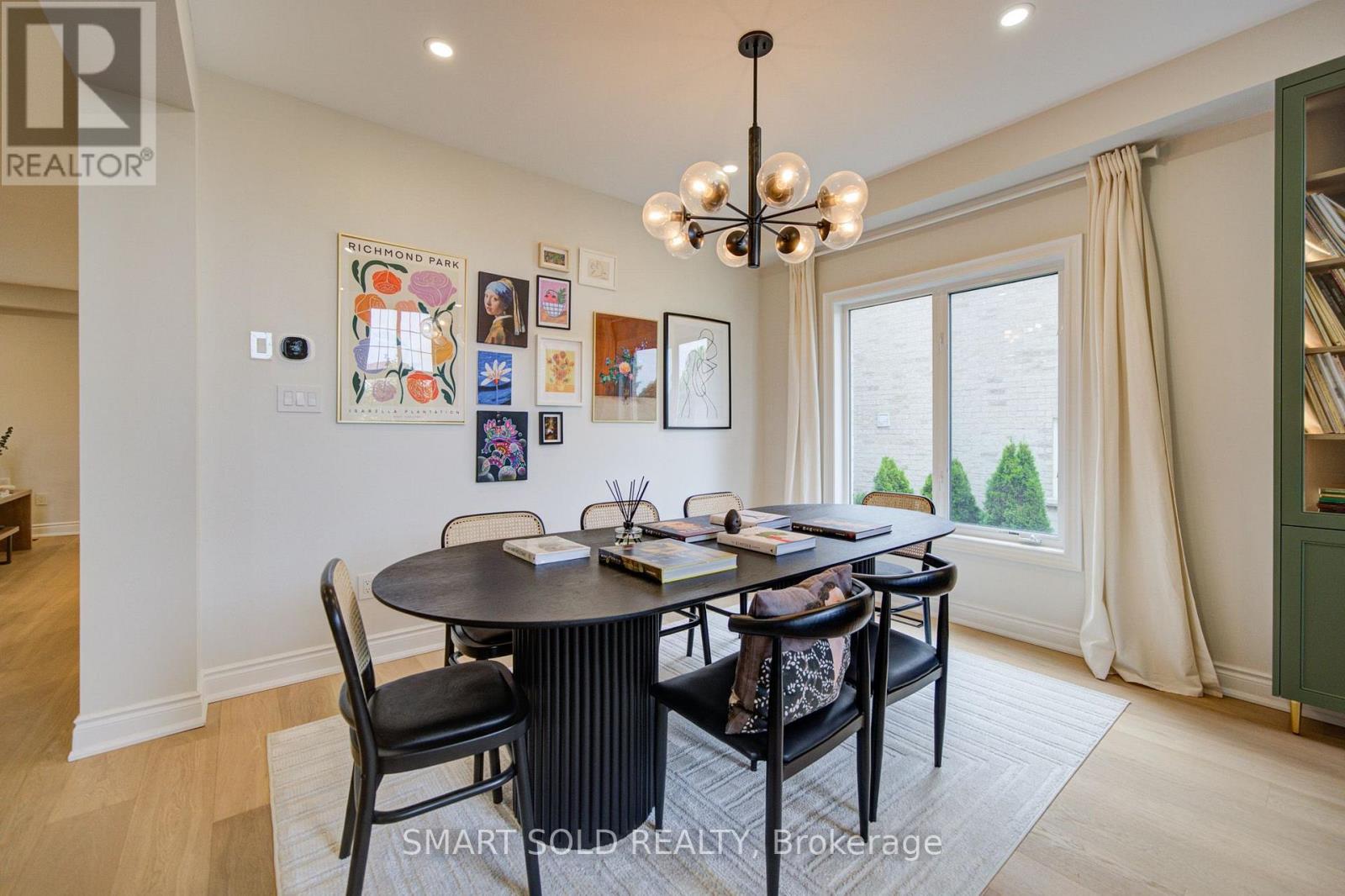 93 Watts Meadow, Aurora, Ontario  L4G 7L8 - Photo 12 - N13591402