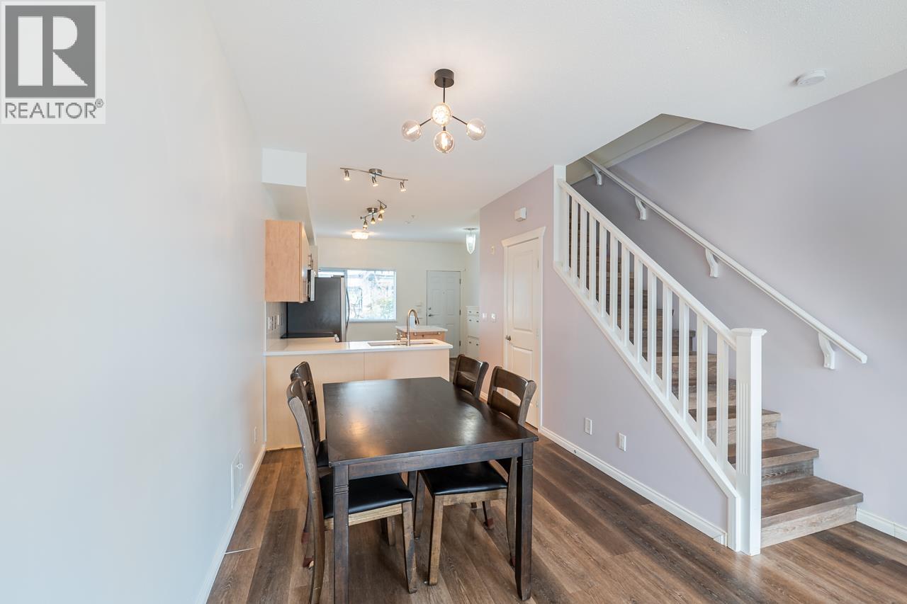 21 730 Farrow Street, Coquitlam, British Columbia  V3J 7Y7 - Photo 13 - R3148583