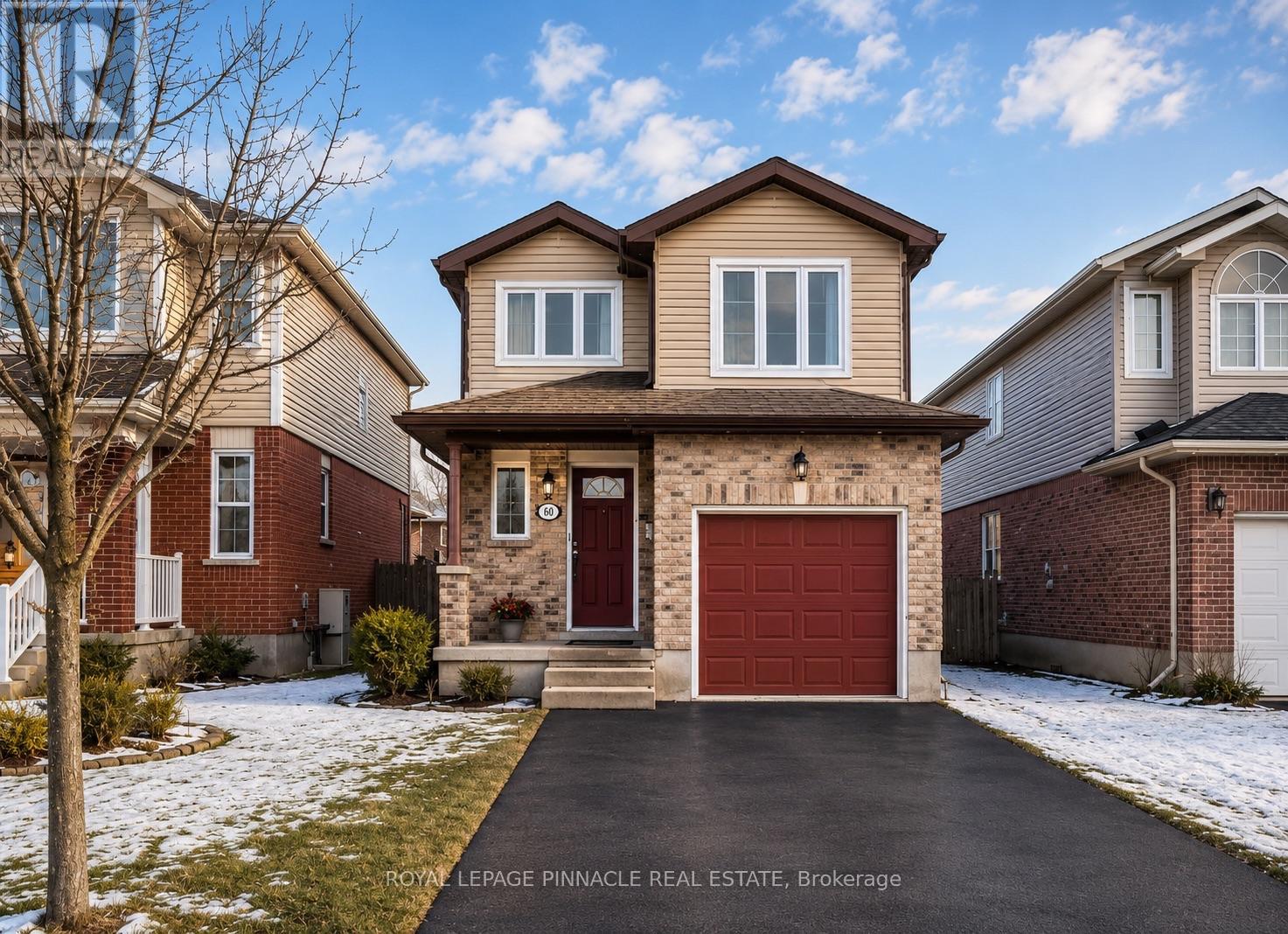 60 EVERGLADE CRESCENT, Kitchener, Ontario