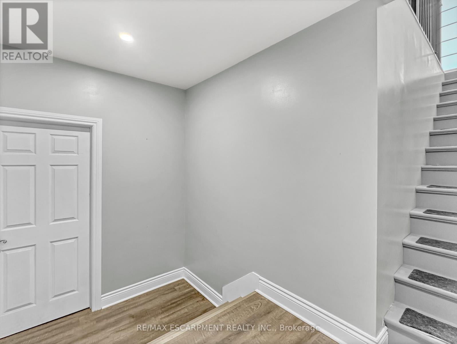 174 Painter Road, Brant, Ontario  N3W 2G9 - Photo 39 - X13410290