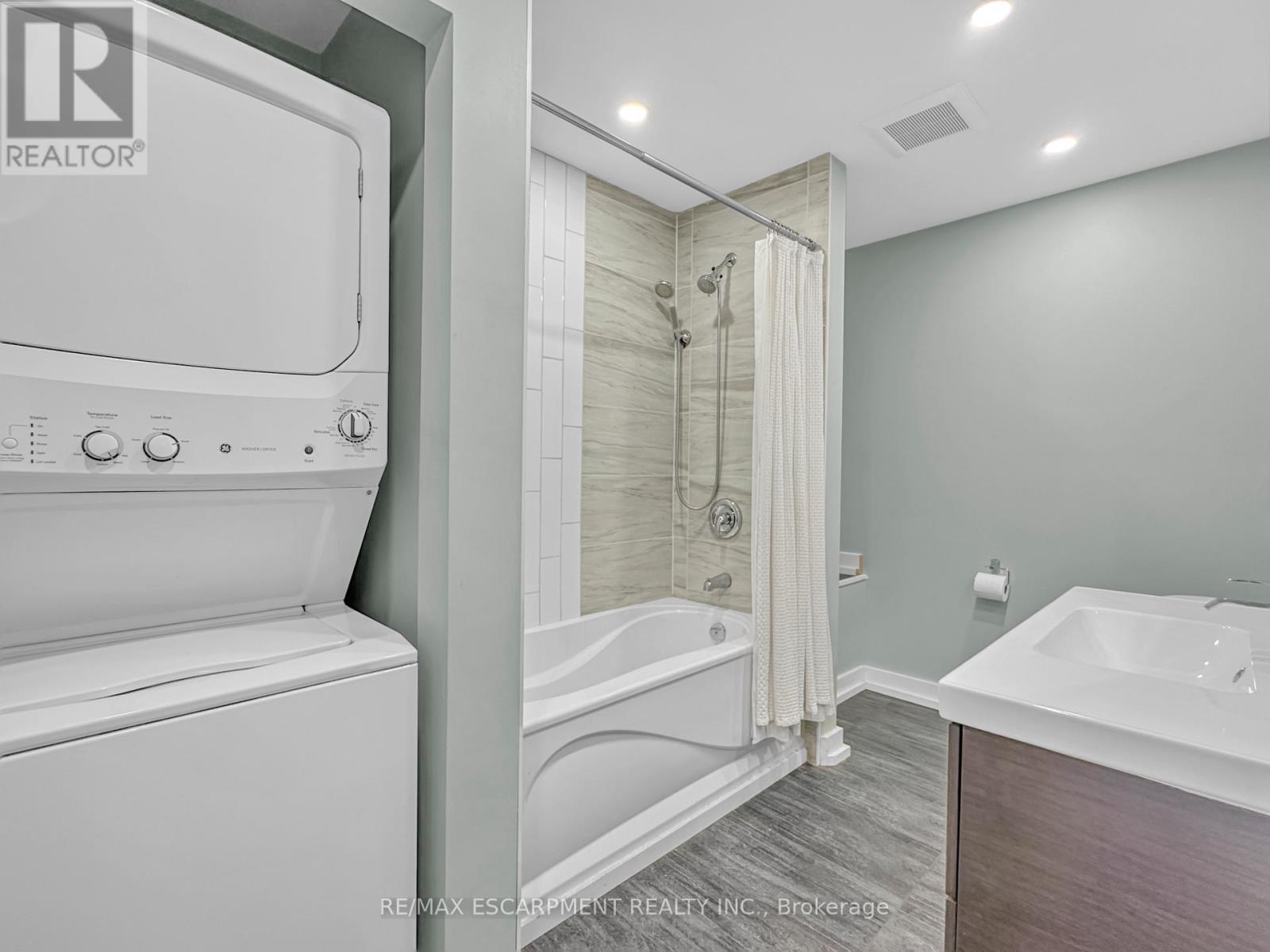 174 Painter Road, Brant, Ontario  N3W 2G9 - Photo 43 - X13410290