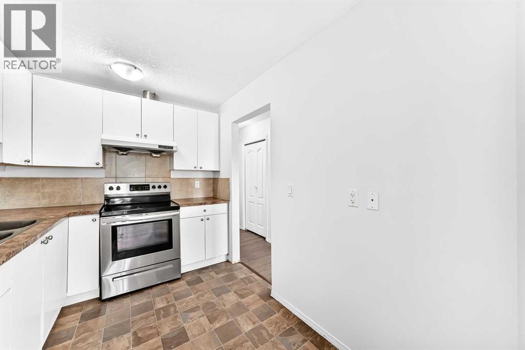 66 Fonda Drive SE, Calgary, Alberta  T2A 6E6 - Photo 8 - A2330563