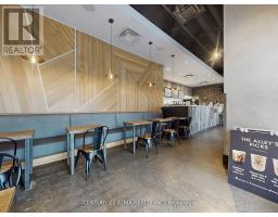 1 - 382 YONGE STREET, Toronto, Ontario