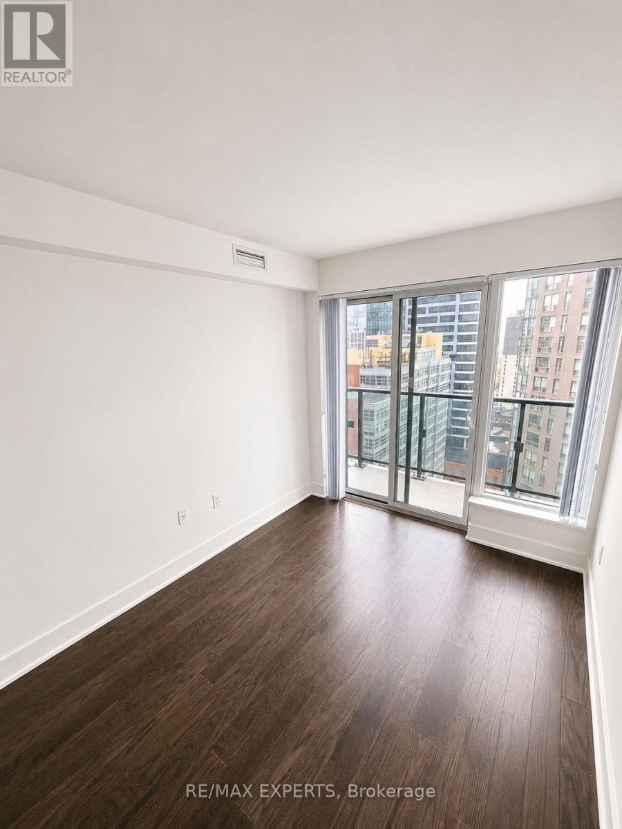 1817 - 955 Bay Street, Toronto, Ontario  M5S 0C6 - Photo 10 - C13593526