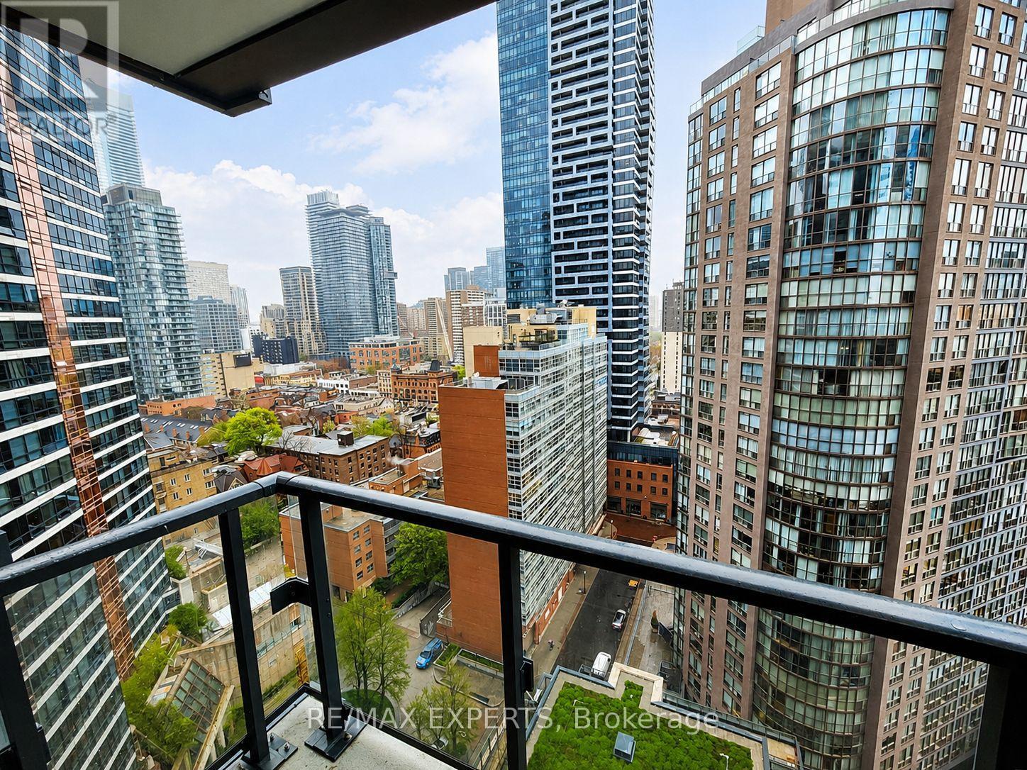 1817 - 955 Bay Street, Toronto, Ontario  M5S 0C6 - Photo 11 - C13593526