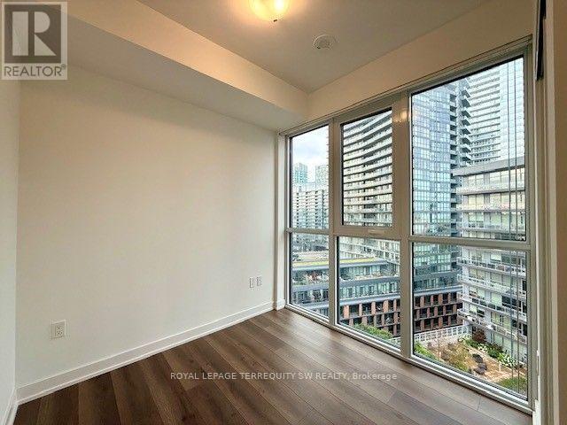 1610 - 38 Iannuzzi Street, Toronto, Ontario  M5V 0S2 - Photo 10 - C13593542