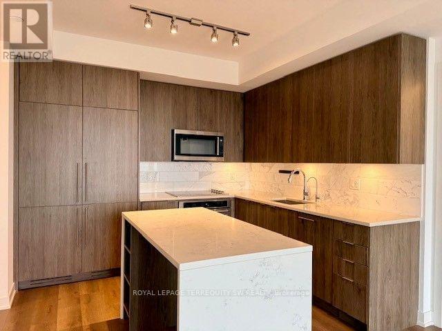 1610 - 38 Iannuzzi Street, Toronto, Ontario  M5V 0S2 - Photo 3 - C13593542