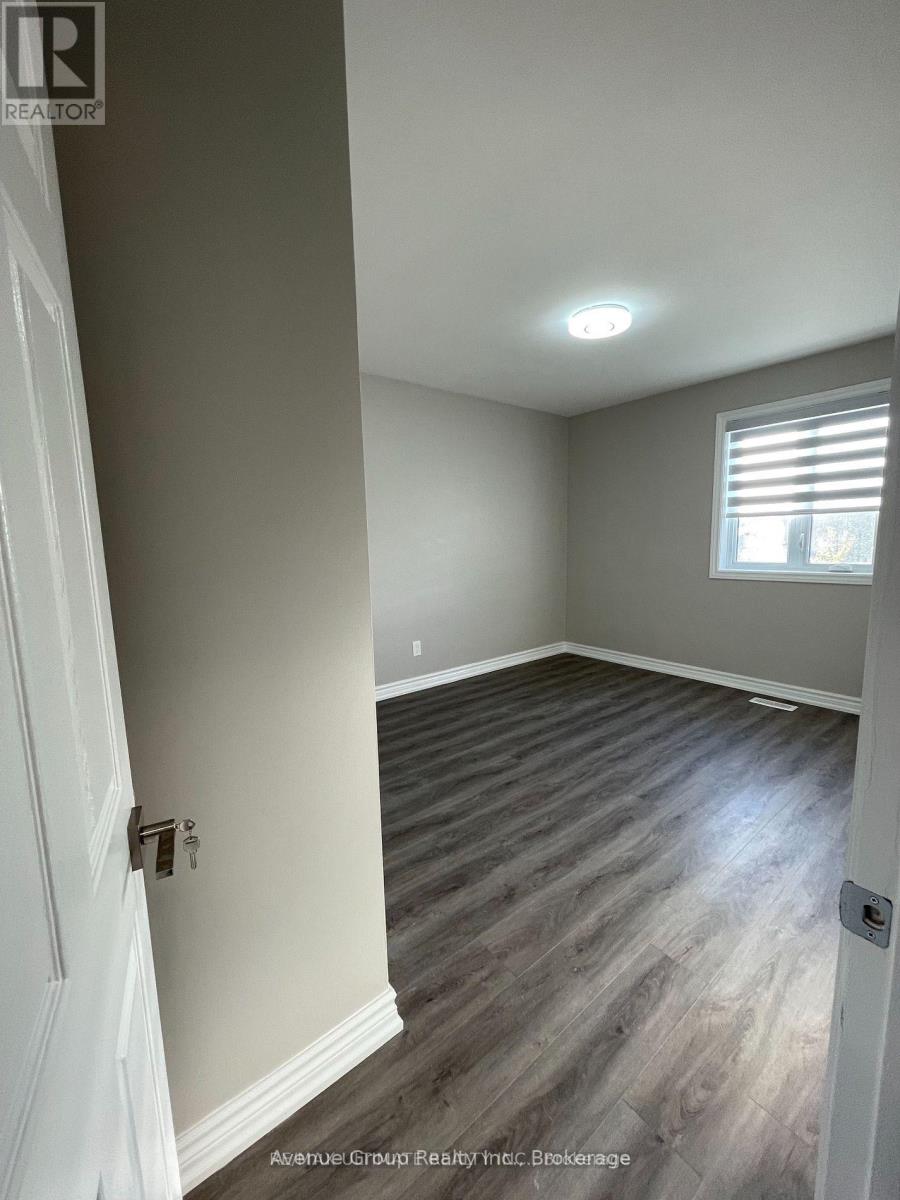 Main Fl - 542 Brimley Road, Toronto, Ontario  M1J 1A8 - Photo 10 - E13593510