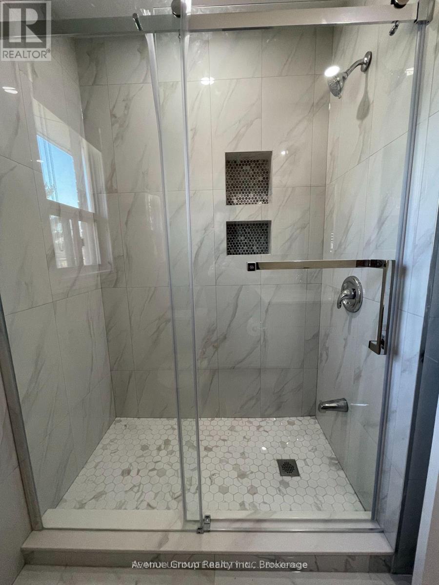 Main Fl - 542 Brimley Road, Toronto, Ontario  M1J 1A8 - Photo 12 - E13593510