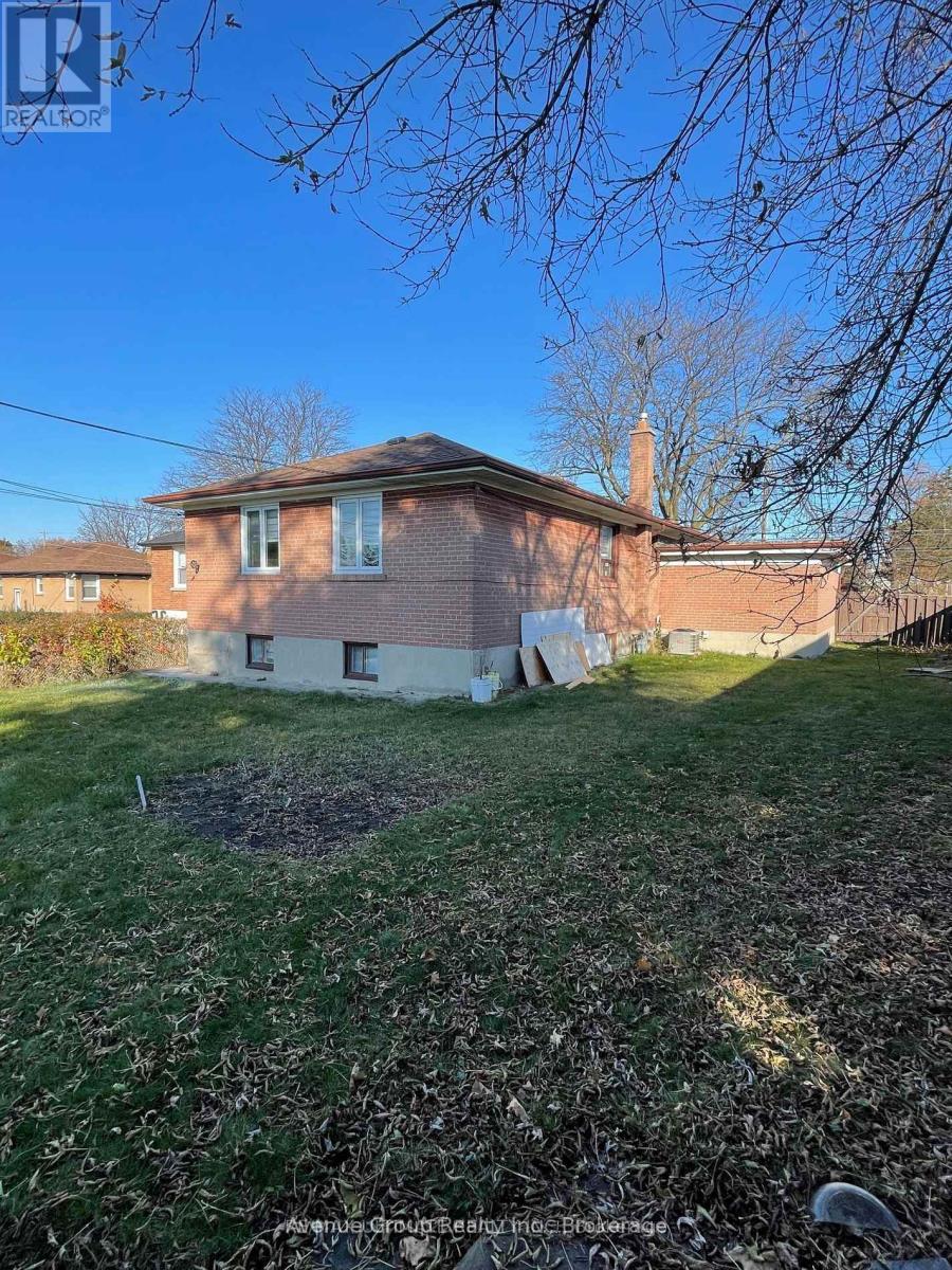 Main Fl - 542 Brimley Road, Toronto, Ontario  M1J 1A8 - Photo 15 - E13593510