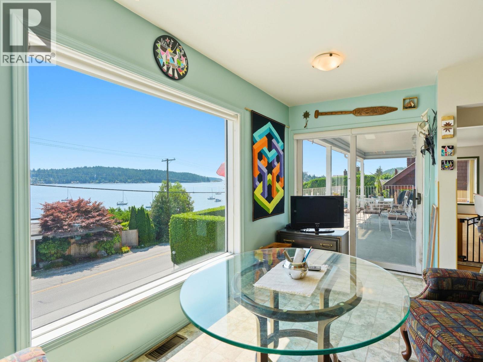 603 Marine Drive, Gibsons, British Columbia V0N 1V1 - Photo 7 - R3148858