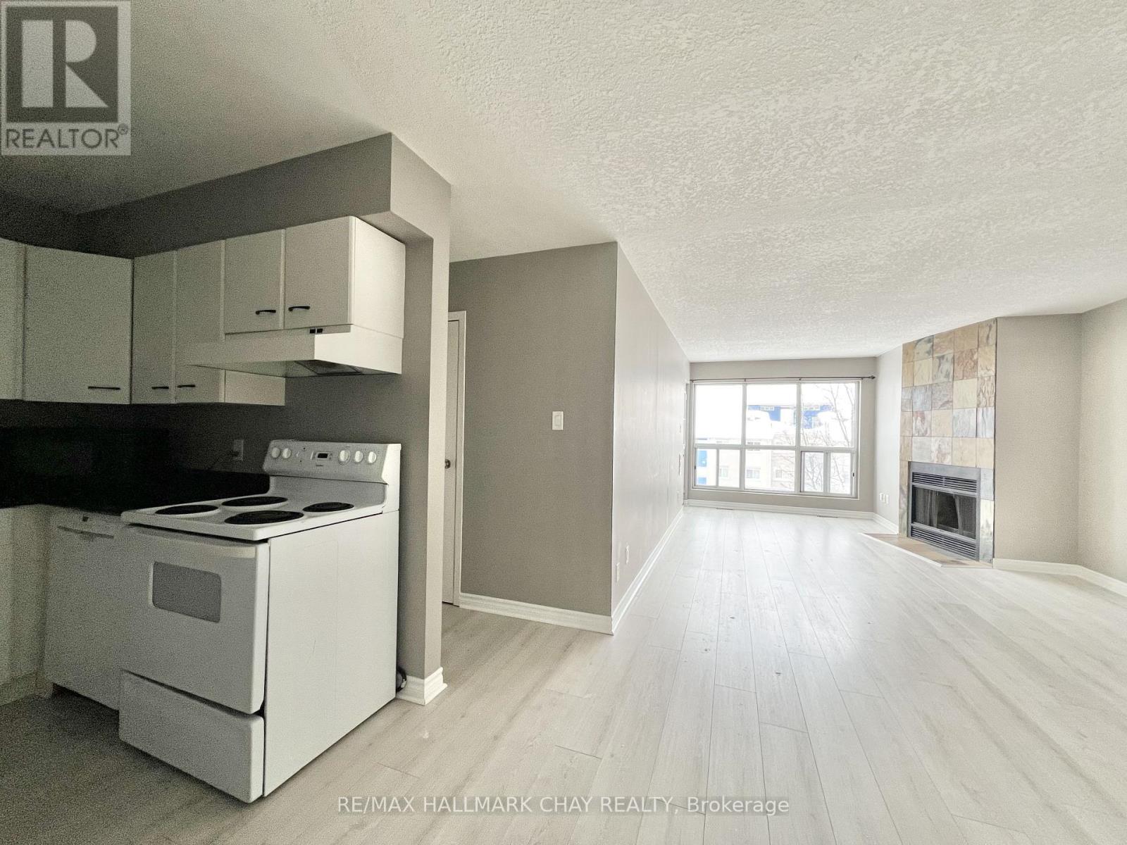 414 - 126 Bell Farm Road, Barrie, Ontario  L4M 6J3 - Photo 12 - S13593470