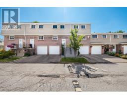 38 - 400 MISSISSAUGA VALLEY BOULEVARD, Mississauga, Ontario