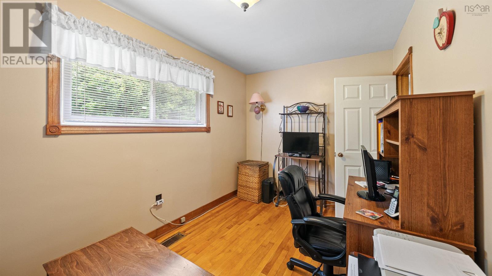 16 Stonehaven Road, Halifax, Nova Scotia  B3N 1G1 - Photo 28 - 202618279