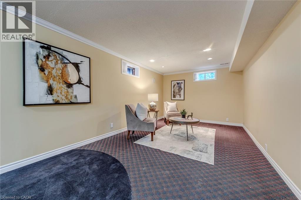 1633 Greenbriar Drive, Oakville, Ontario  L6M 1Y3 - Photo 39 - 40843902